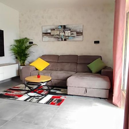 Apartment Denis Krk Town Eksteriør billede